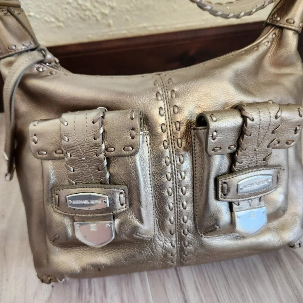 Michael Kors m702 14